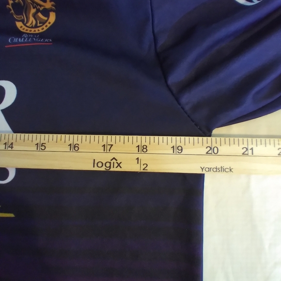 Qatar Airways Red and Blue Soccer T Shirt Size XL Sports Activewear - Picture 6 of 10